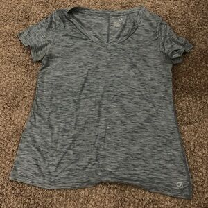 Active wear shirt